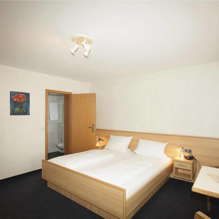 Hotel Klosterbraeustuben 젤암하르메스바크 외부 사진