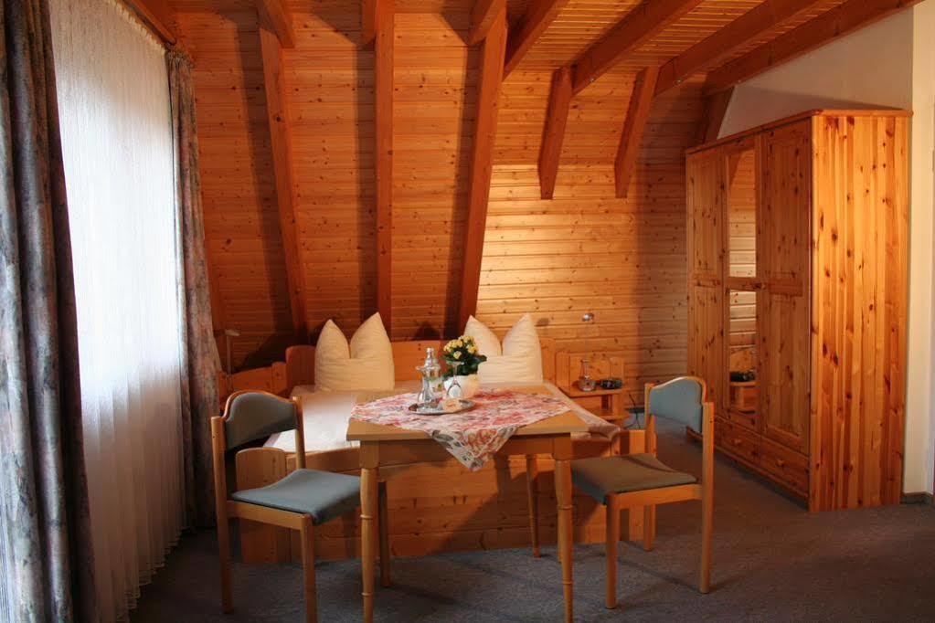 Hotel Klosterbraeustuben 젤암하르메스바크 외부 사진
